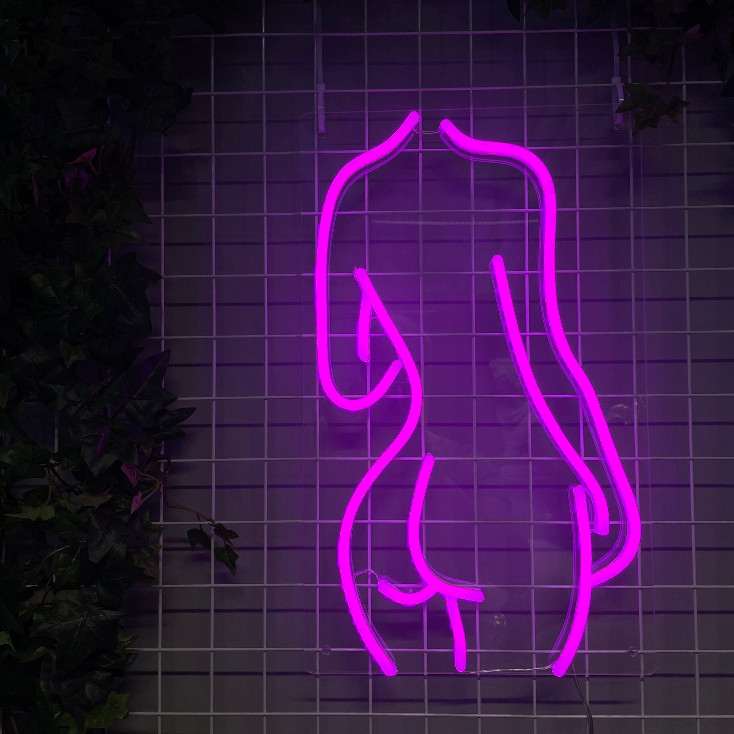 (Kvinnekropp) Led neonskylt.