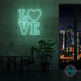 "L❤️VE" Led neonskylt. 60x53 cm.