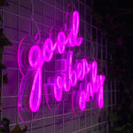 "good vibes only" Led neonskylt. 52x36 cm. Välj önskad färg!