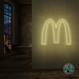 "M" Led neonskylt.